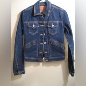 LEVI’S STRAUSS & CO. womens denim jacket